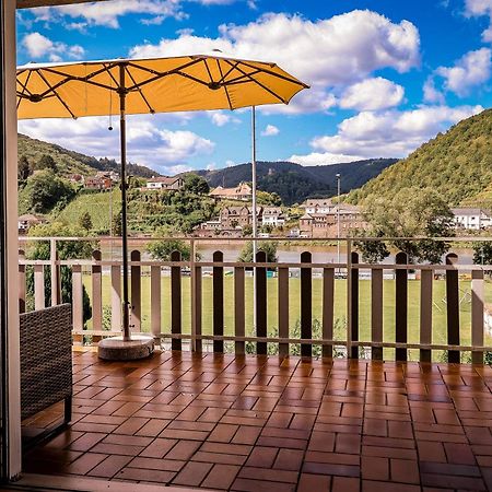 Apartmán Traumaussicht Kamin Balkon Burgblick 65 Zoll Tv Netflix Sky Joyn Lindenplatz Bullay Exteriér fotografie